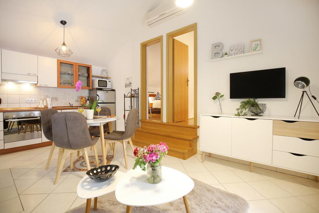 Stomorica Apartments Zadar Exteriör bild